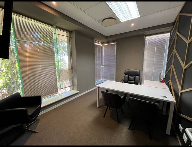 182M² OFFICE FOR SALE IN UMHLANGA RIDGE